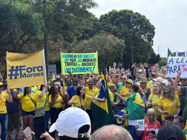 ato-fora-moraes-5