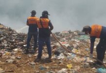 Fogo consome lixão de Manacapuru há quatro dias e avança em direção a áreas ribeirinhas