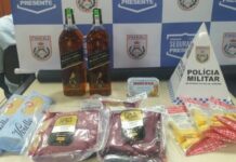 Homem é detido com carnes e garrafas de uísque furtadas de supermercado