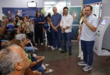 Governador Roberto Cidade reforça atendimento a idosos com mutirão oftalmológico e entrega de óculos