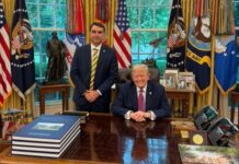 Presidente dos EUA classifica desempenho de Flávio Bolsonaro nas urnas como “grande vitória”