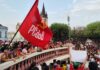 Largo de São Sebastião, em Manaus, recebe manifestação por Lula com cobranças por reação na campanha