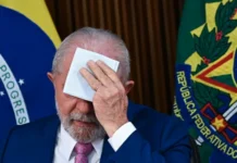 Lula admite surpresa com resultado e afirma que esperava vitória já no 1º turno
